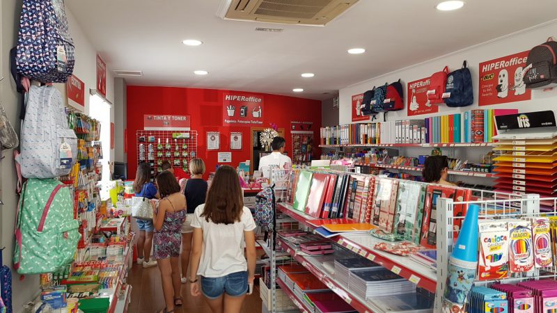 Cómo abrir un negocio de papelería de oficina 1 Cómo abrir un negocio de papelería de oficina