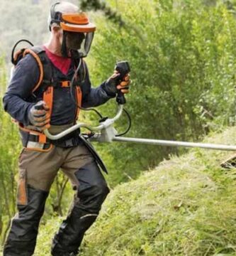 Cómo utilizar una desbrozadora como un profesional